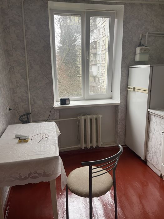 Шевченковский  район  ул. Краснова  1-но ком. квартира