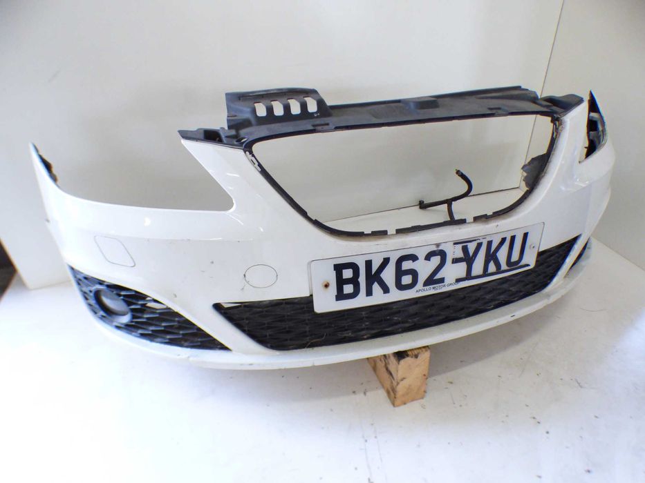 Zderzak przód przedni SEAT EXEO 08-14r LB9A Xenon spryski GORLICE AD2