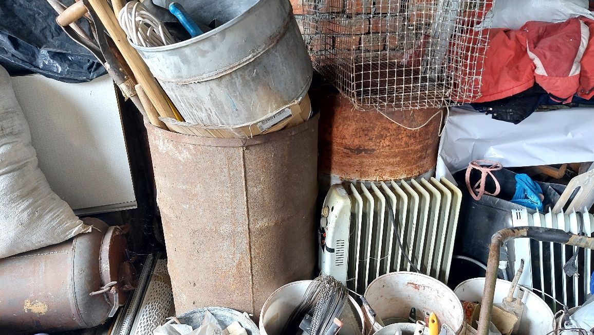 Продам тачку ,кровчучку ,бочкі
