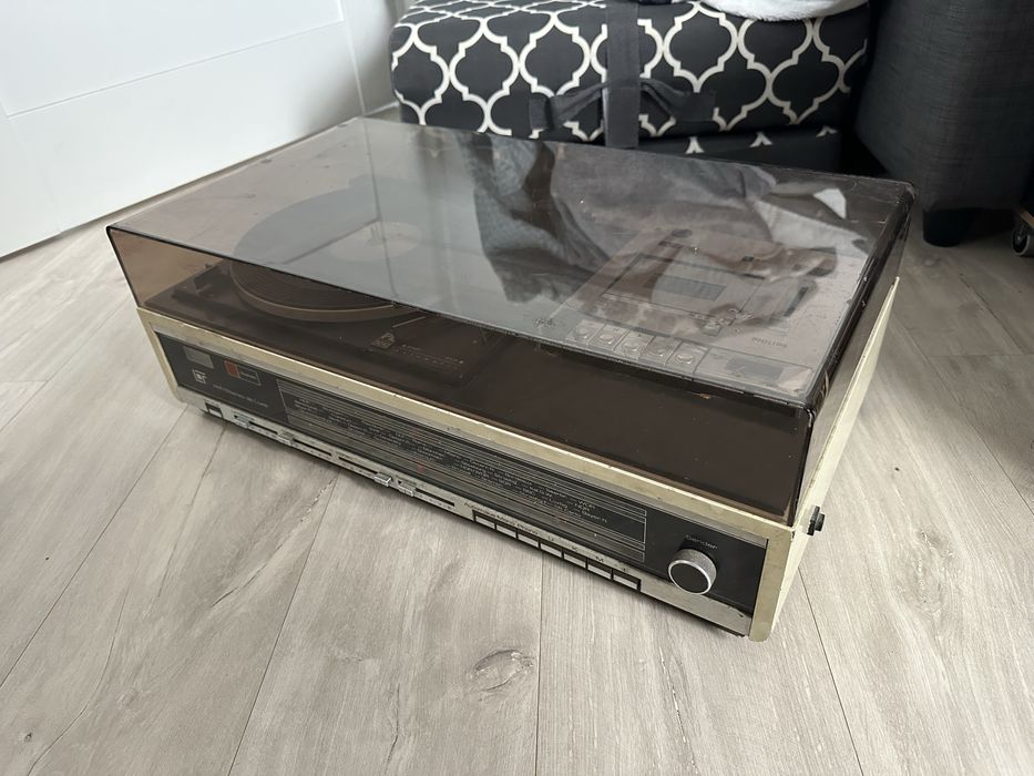 Gramofon  z magnetofonem Philips