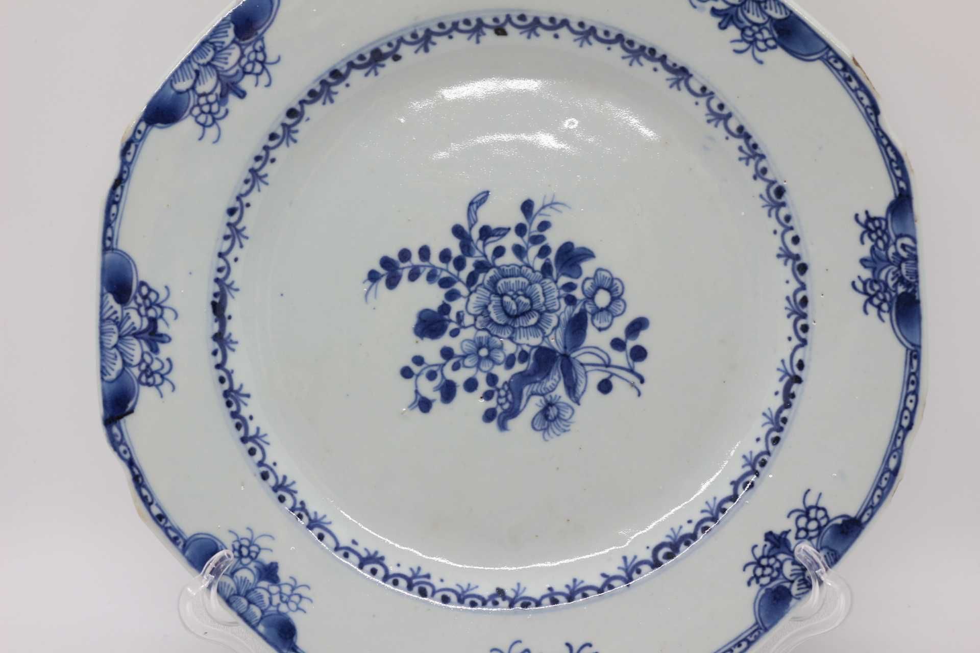 Prato Porcelana Chinesa Companhia das Índias XVIII