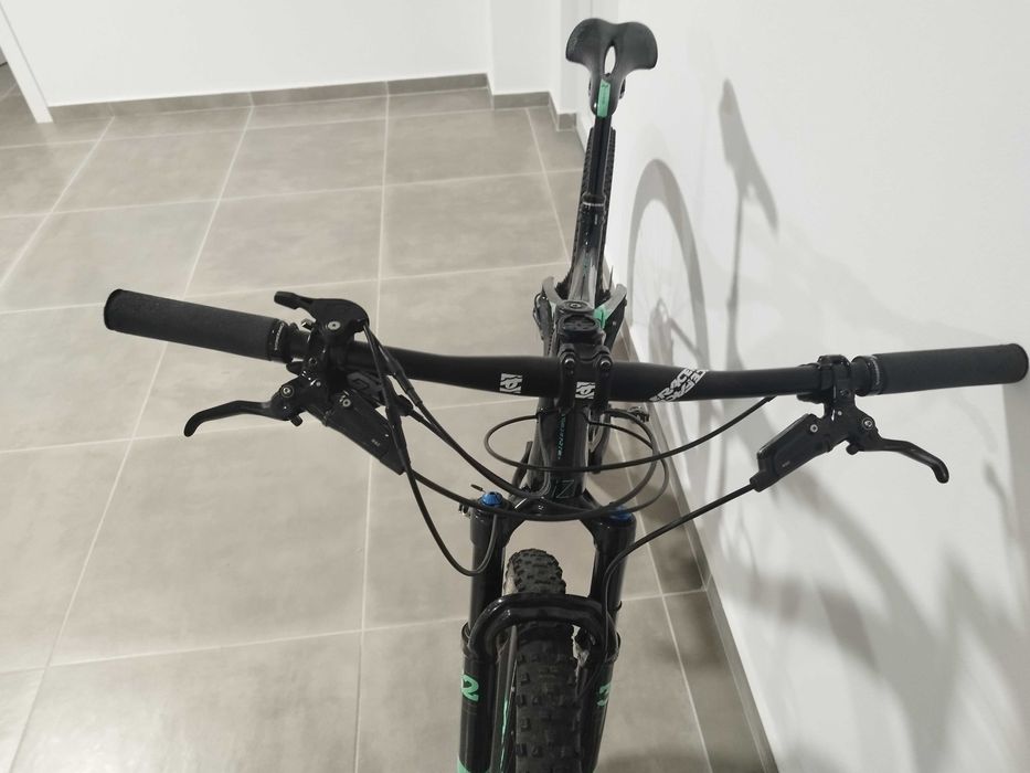 Orbea Oiz M30 Eagle 29 L Carbono