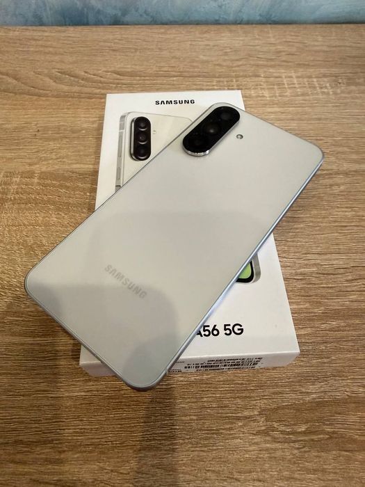 Samsung a56 8/256 стан нового, повна комплектація + чохли у подарунок