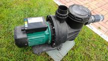 Vende se bomb dexpiscina usada