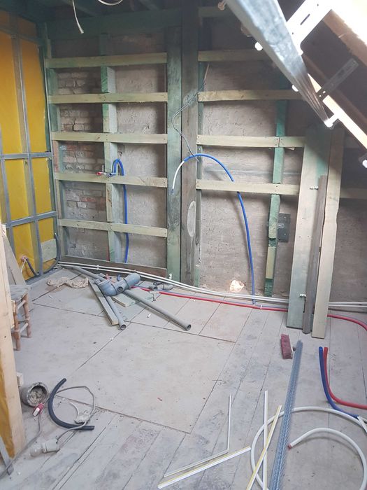 Usługi remontowo wykończeniowe