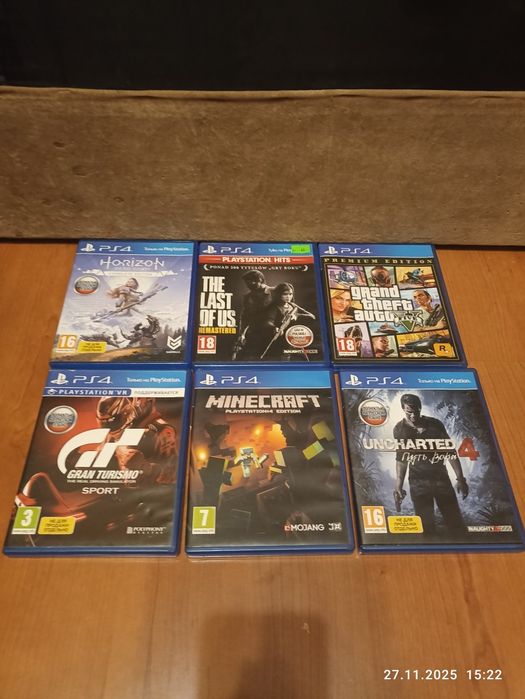 Продам ps4 pro 1tb в ідеальному стані з невеличким торгом