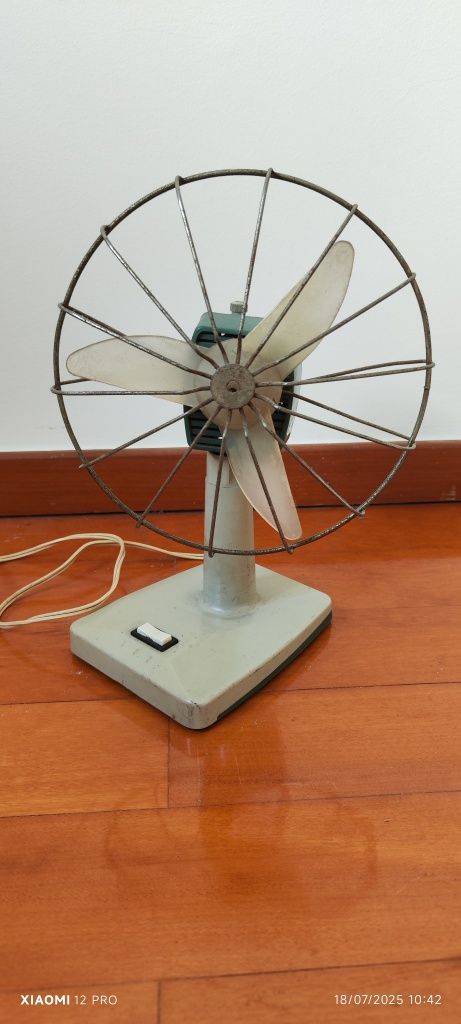 Ventoinha antiga