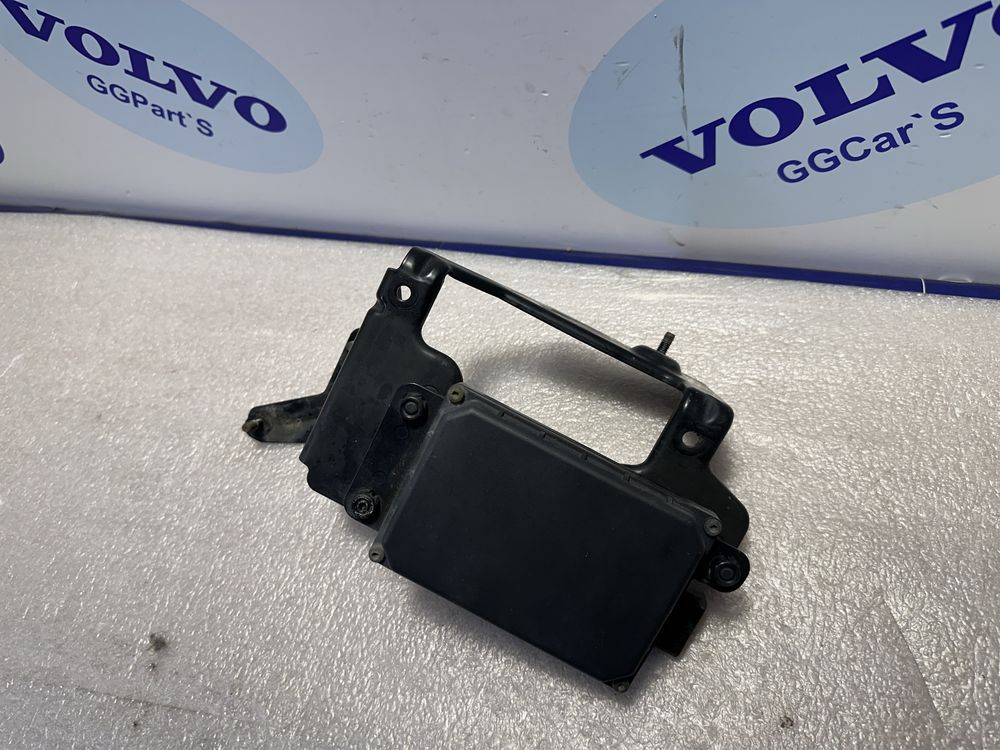 Volvo radar moduł za grill V40 V60 S60 XC60