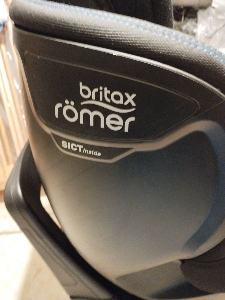 Fotelik samochodowy britax