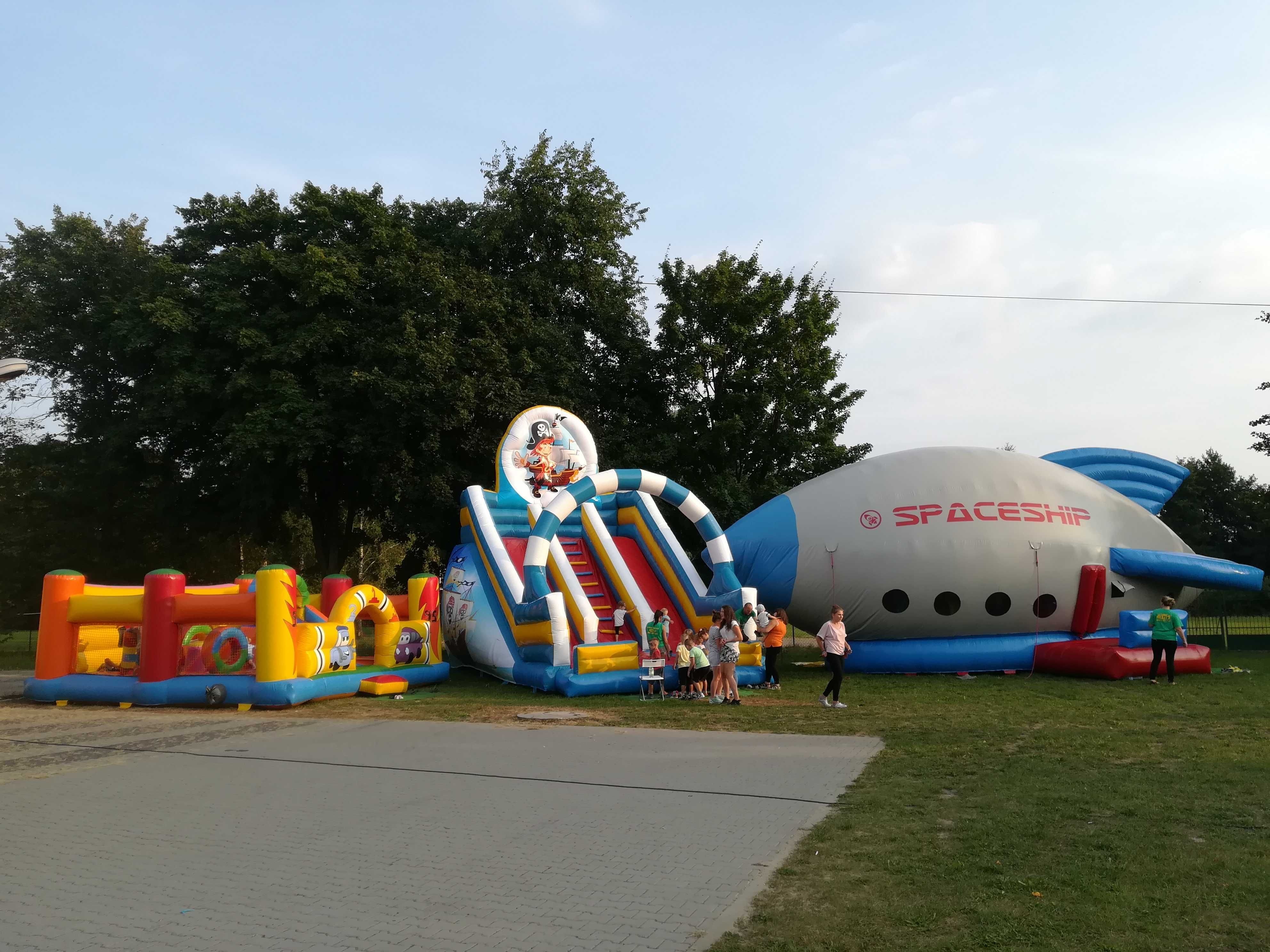 Zjeżdżalnie dmuchane dmuchańce zamki warnik pawilon jacuzzi wynajem