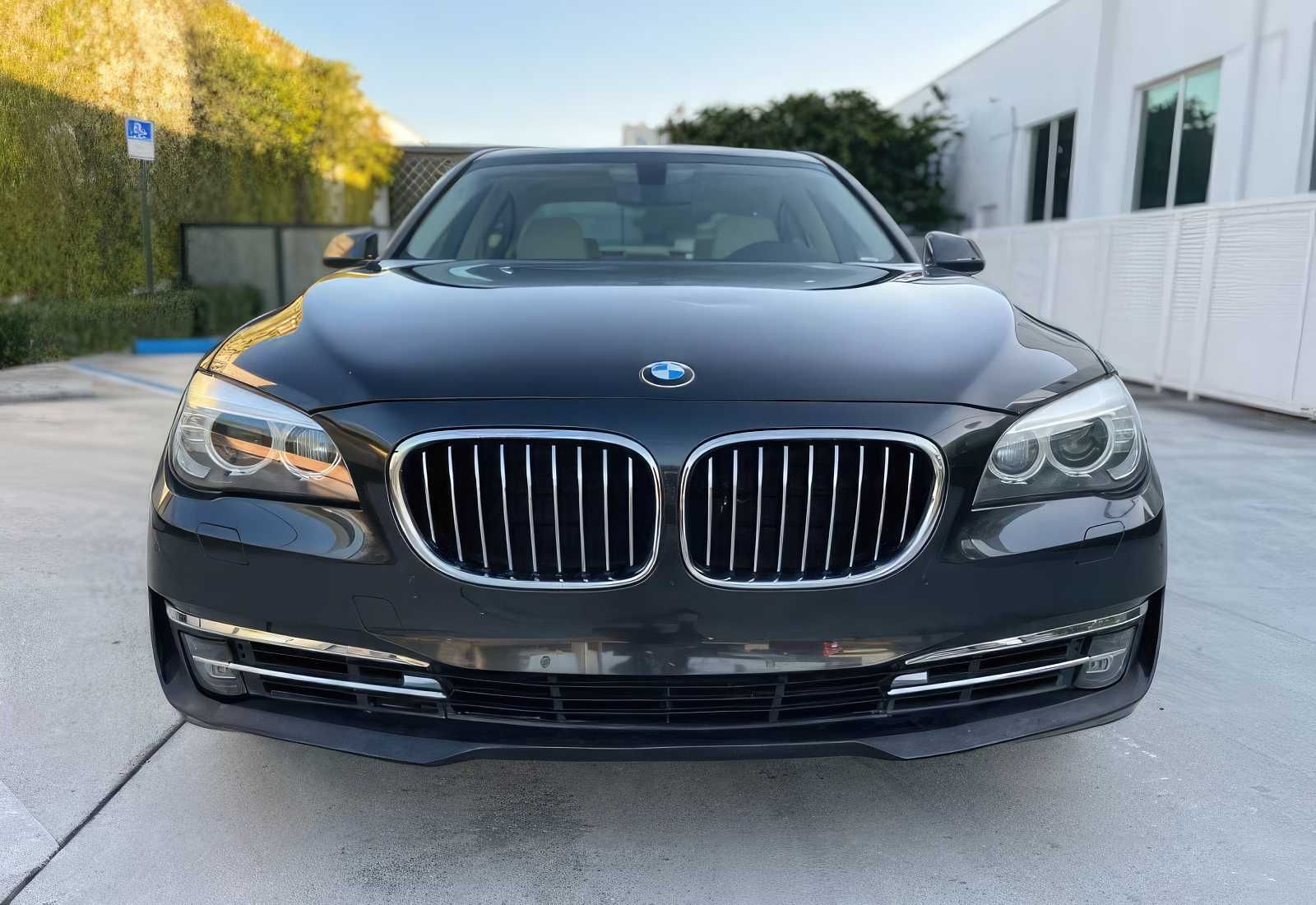 2013 BMW 7 Series 740i