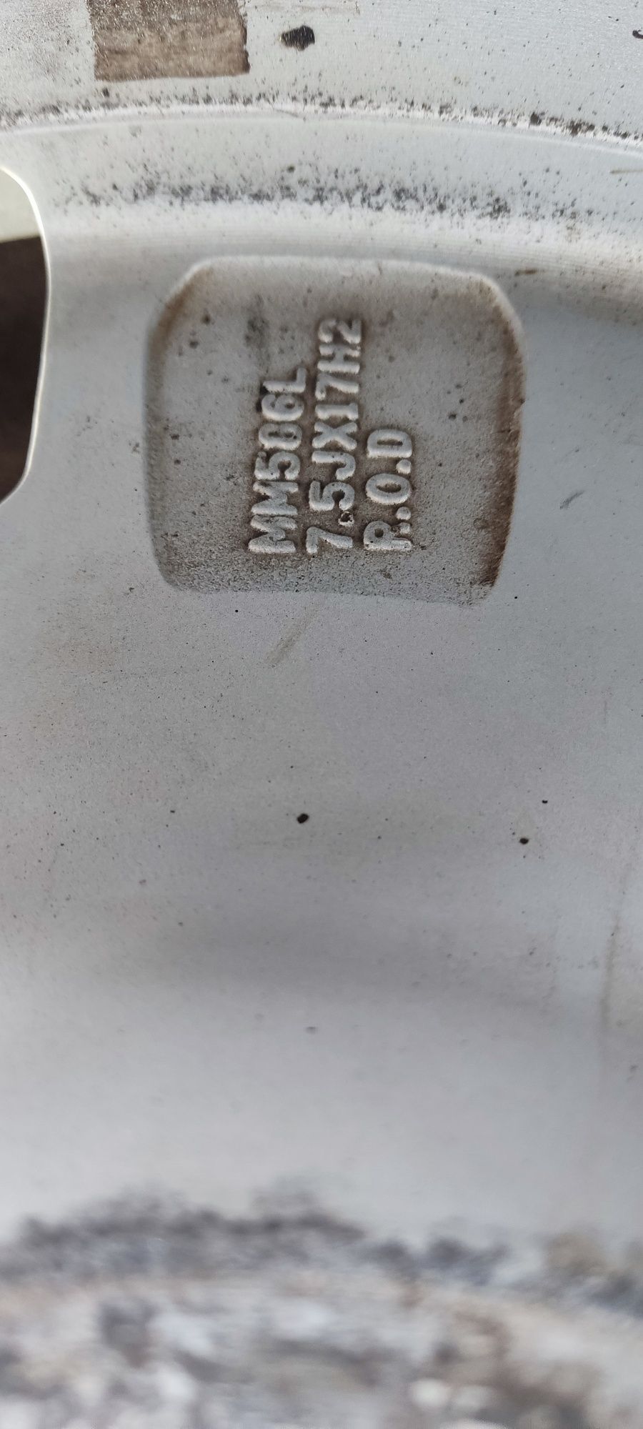 Продам літні колеса з резиною R17 215/65