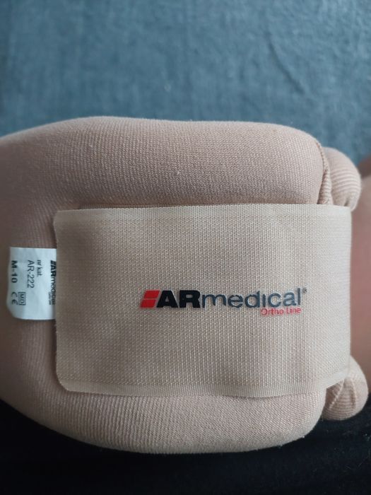 Kołnierz ortopedyczny ar medical