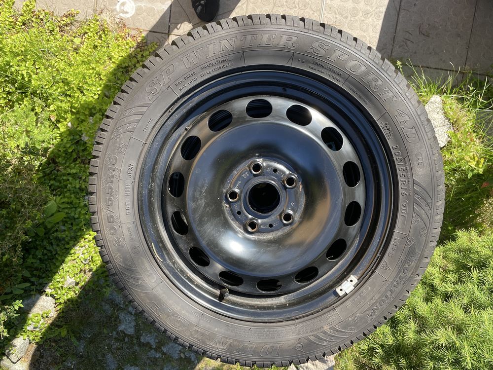 Koła 16 OEM Audi VW Skoda Seat 205/55r16 91H A0 opony Dunlop jak nowe