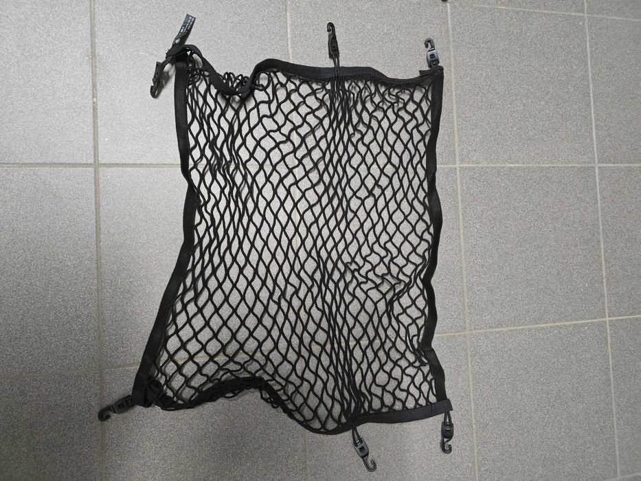 Siatki do bagażnika Skoda Superb