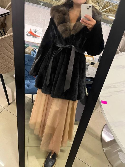 SALE-60 %. Шикарная норка блэкглама с баргузинским соболем