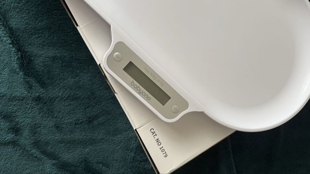 Дитячі електронні вага до 30 кг BabyOno