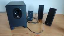 Colunas c/ Sbuffer Logitech X-240