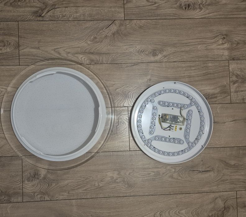 Люстра под ремонт