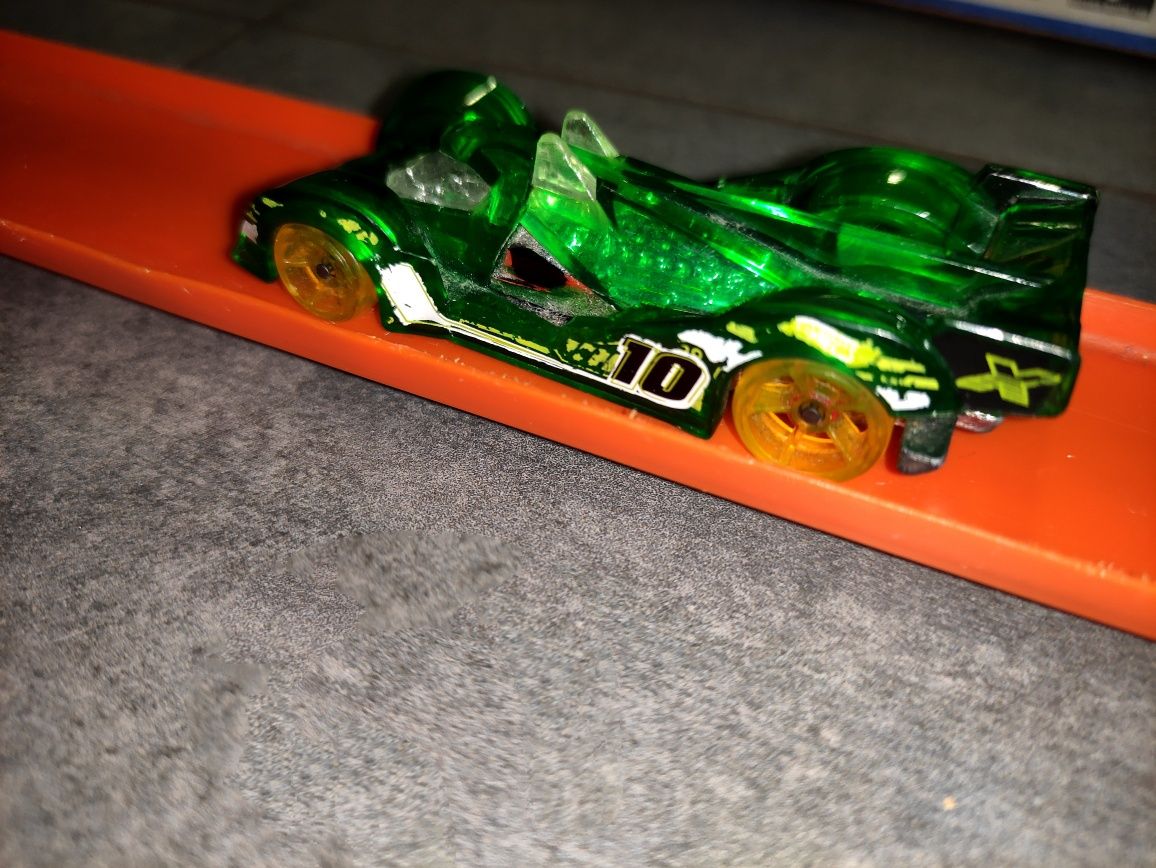 Трек  Hot Wheels DGD29 переносной