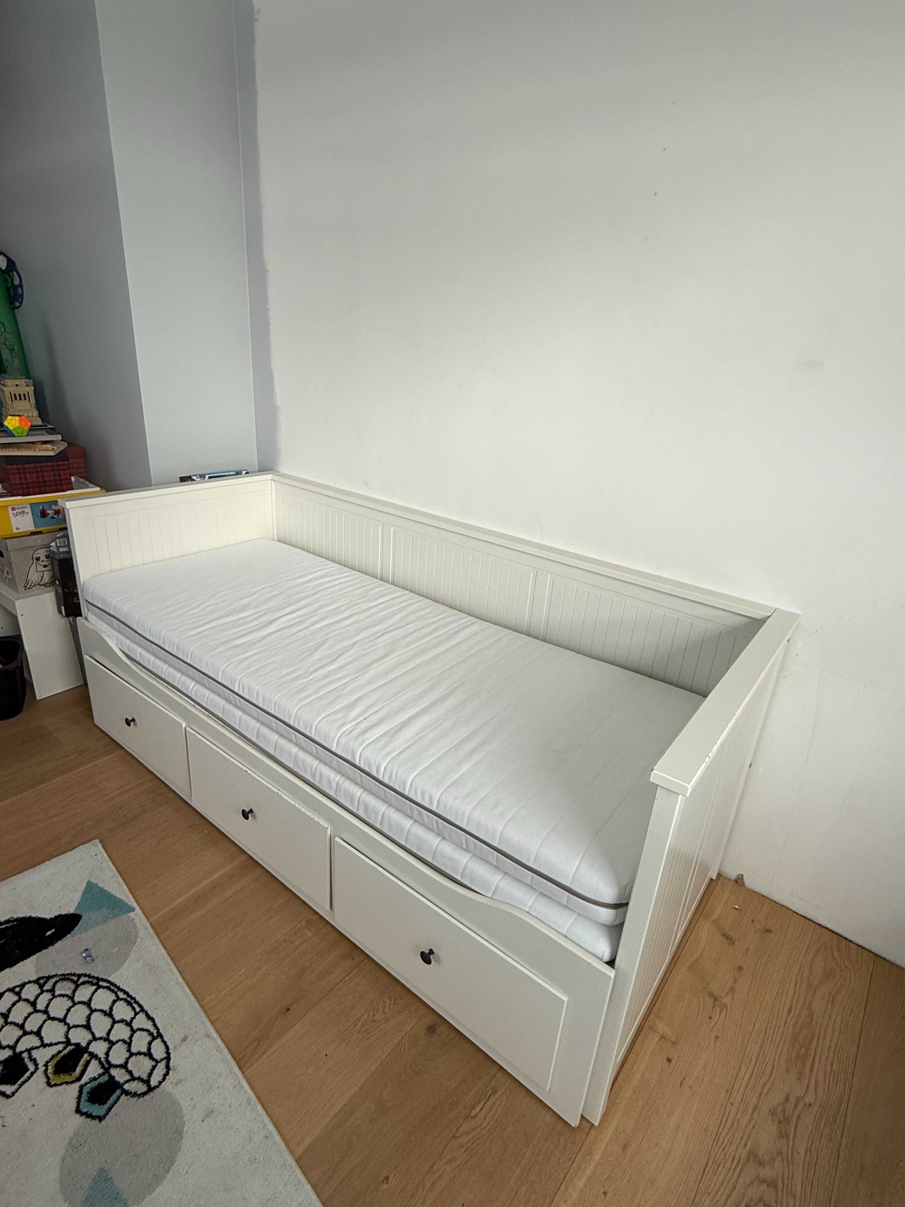 lozko ikea Hemnes biale
