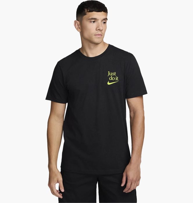 Футболка чоловіча NIKE T-SHIRT BLACK HV9486-010