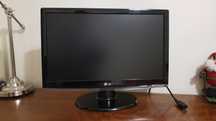 Monitor LG Flatron 22"