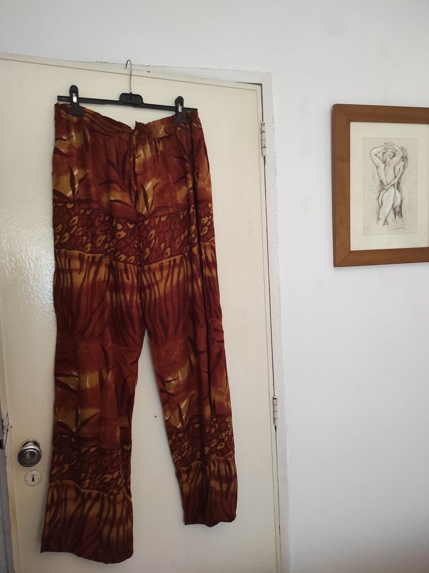 Calça Pantalona nova tamanho 44,46