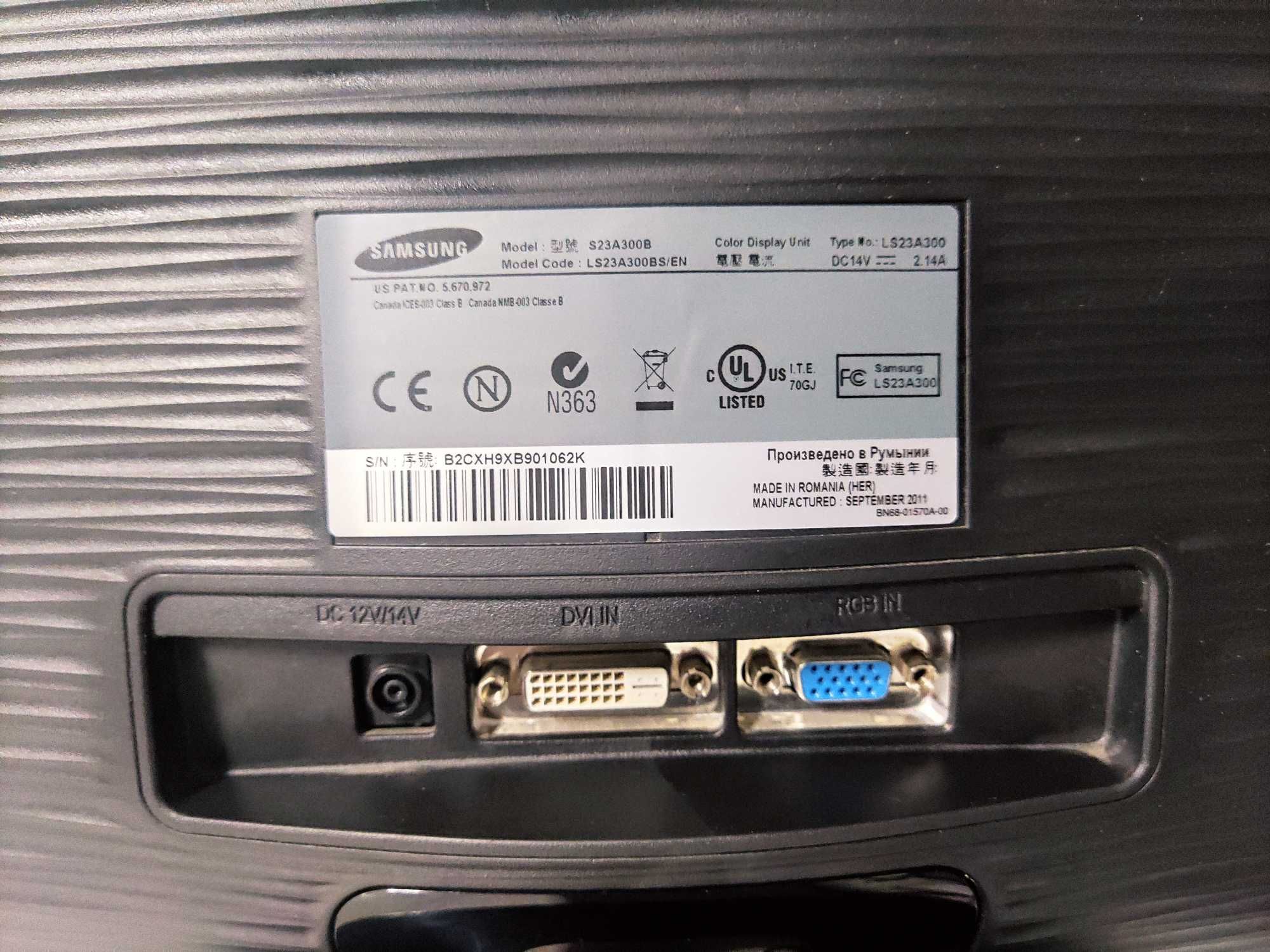 Monitor LED SAMSUNG 22" SyncMaster SA300 Jak nowy
