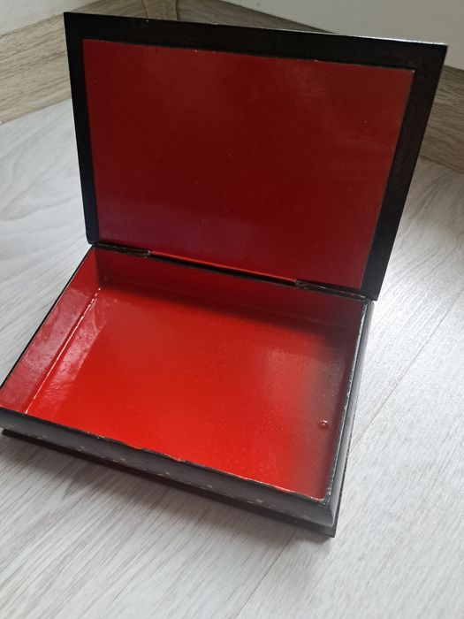 Продам Шкатулку 16 см × 11 см