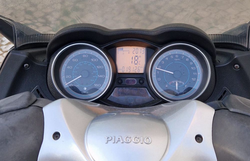 Mota de marca piaggio