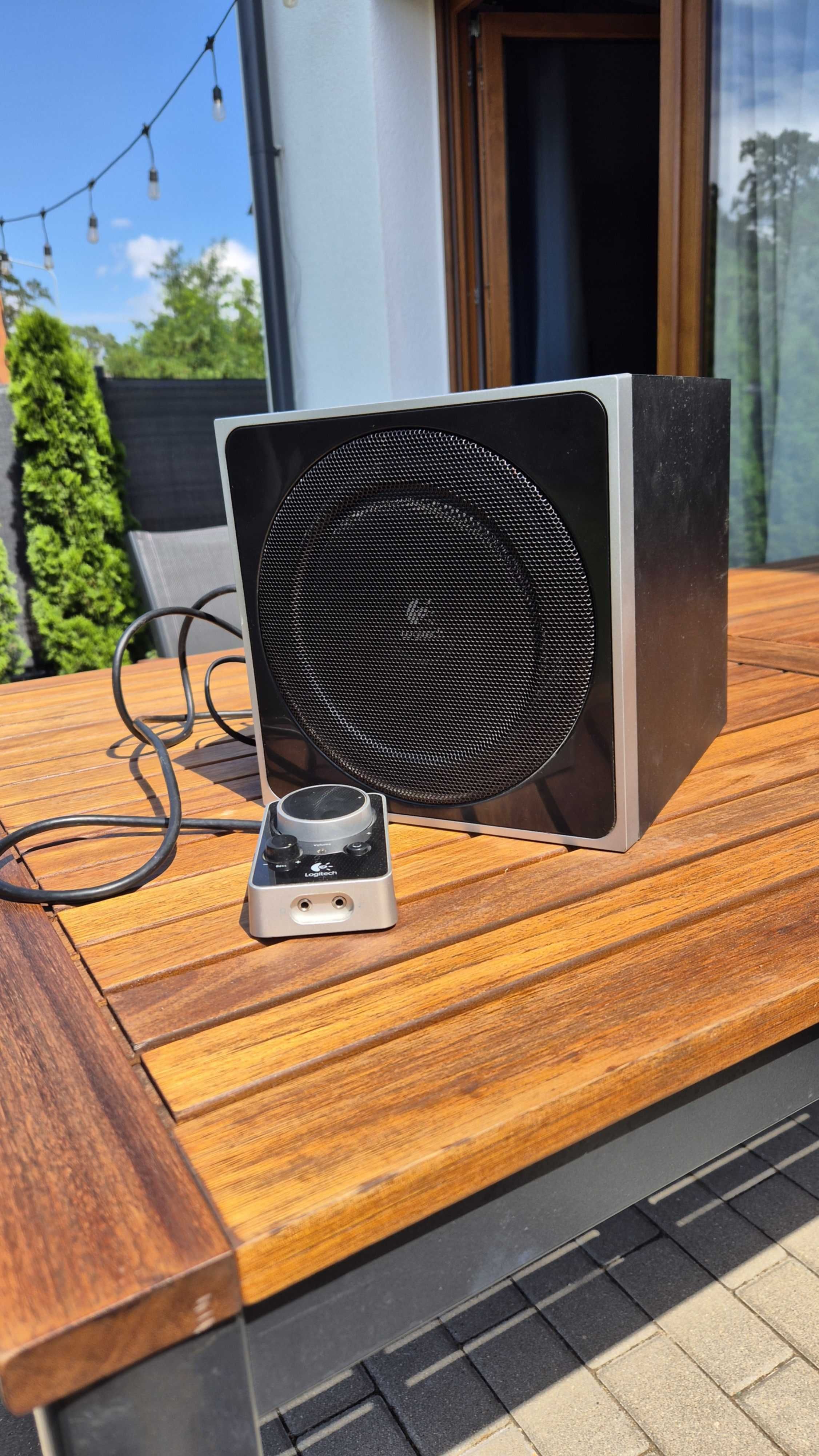 Logitech Z4 głośnik subwoofer niskotonowy pilotem
