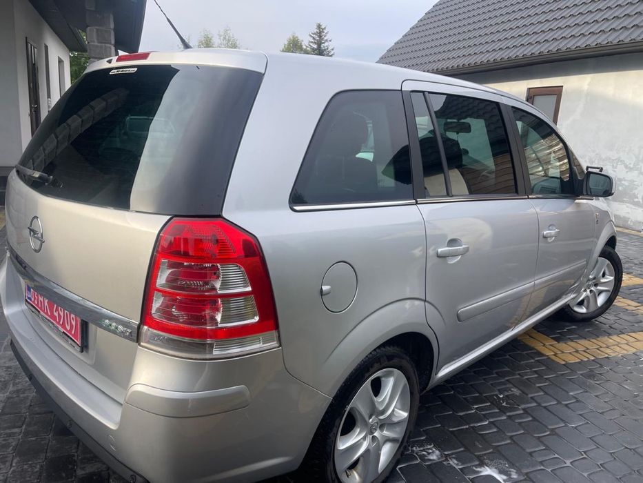 Opel Zafira 2010