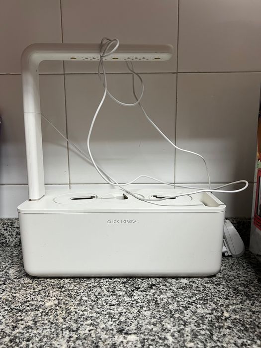 Click and grow - smart garden