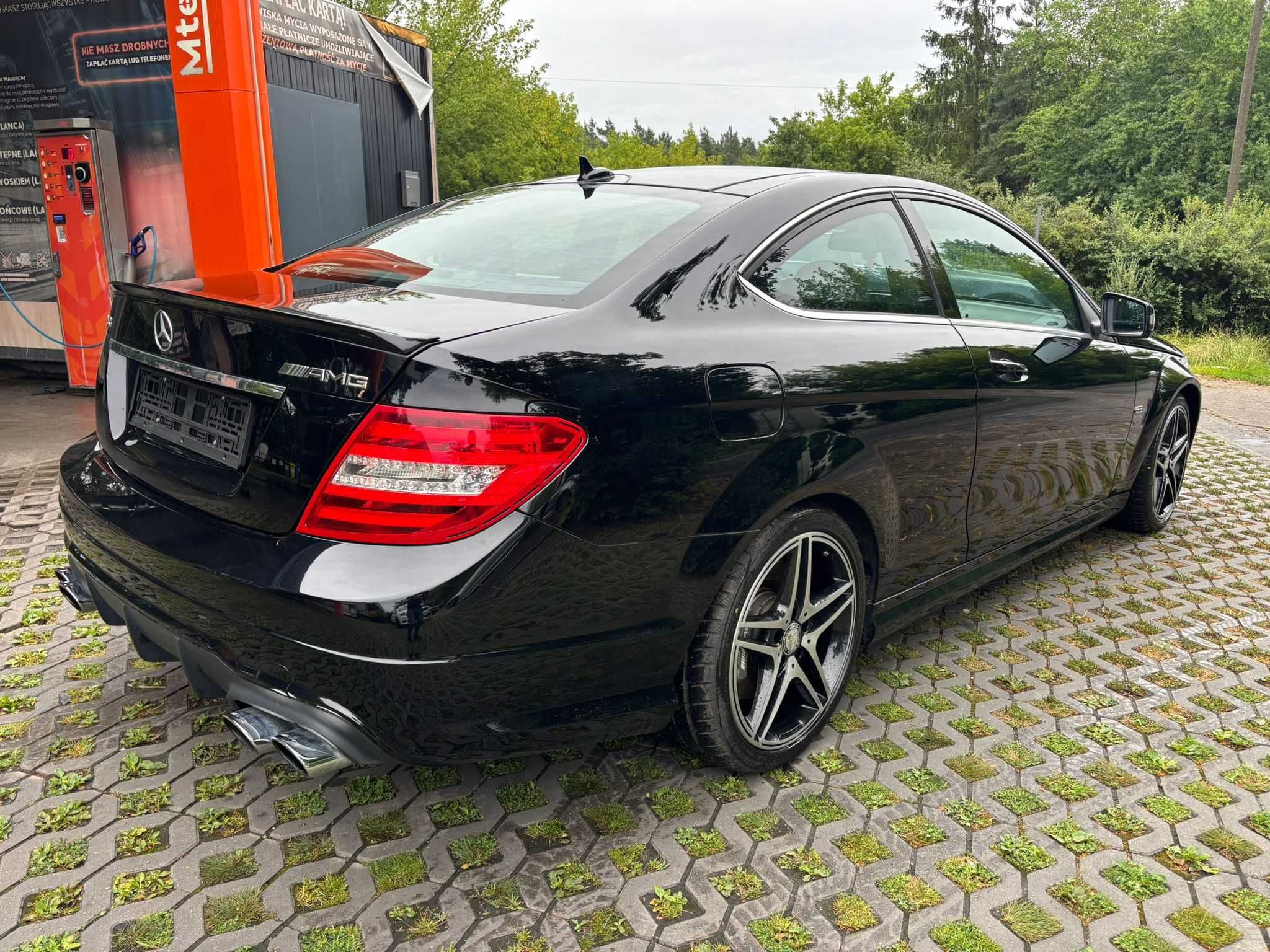 Mercedes-Benz C63 AMG COUPE w204 - w oryginale warto!