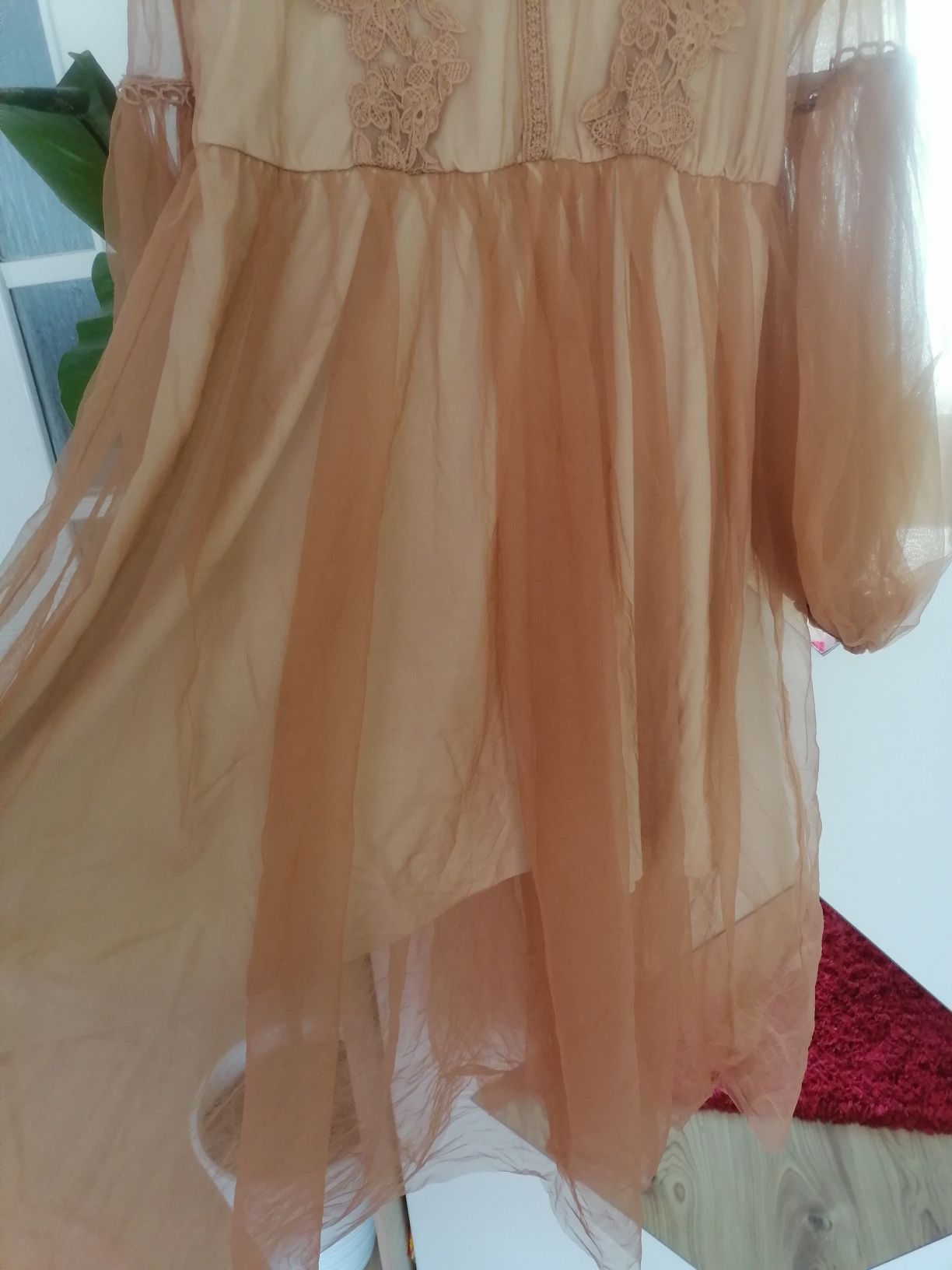 Elegancka sukienka tiul koronką wesele ML