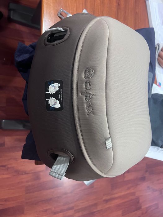 2 Cadeiras Cybex - Sirona 9-15kg