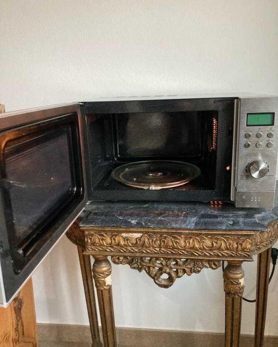 Microondas IKOHS - Bom estado e bonito