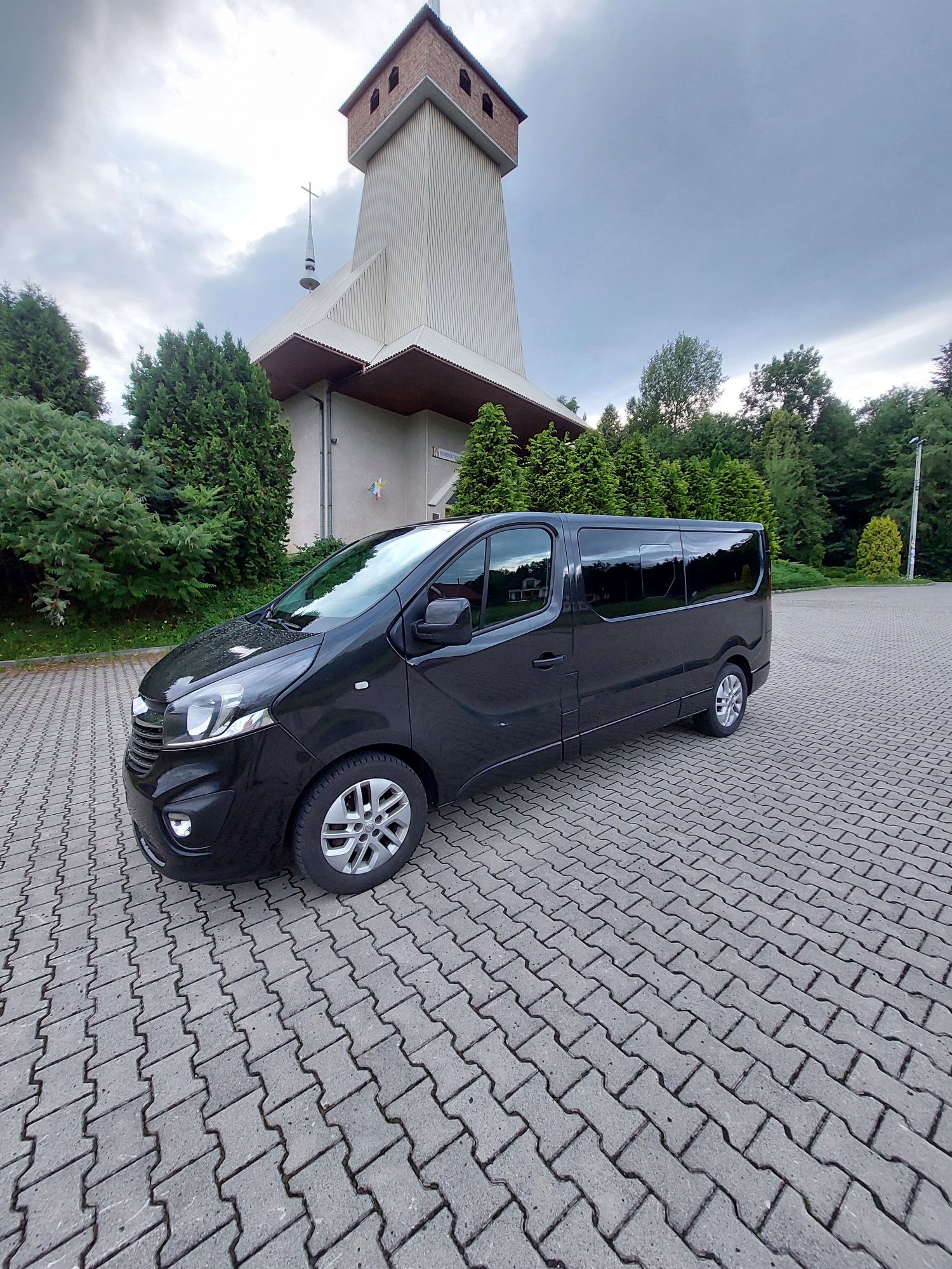 Opel Vivaro 1.6 biturbo Salon Polska Super Stan