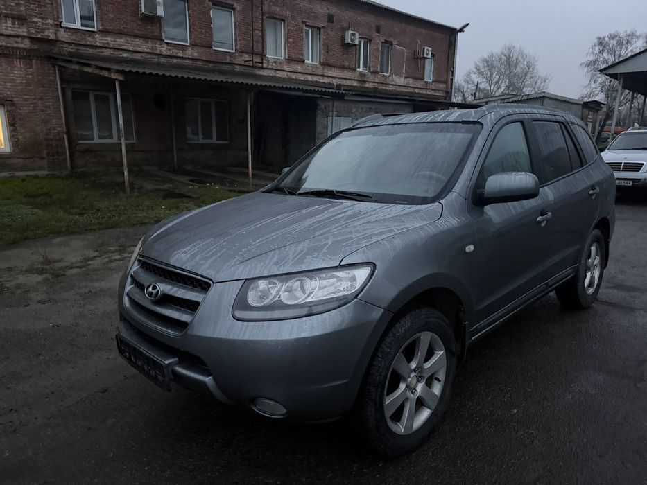 Hyundai Santa-Fe 2007рік 2л дизель повний привід 4х4