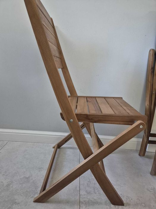 Krzesła drewniane bukowe składane
