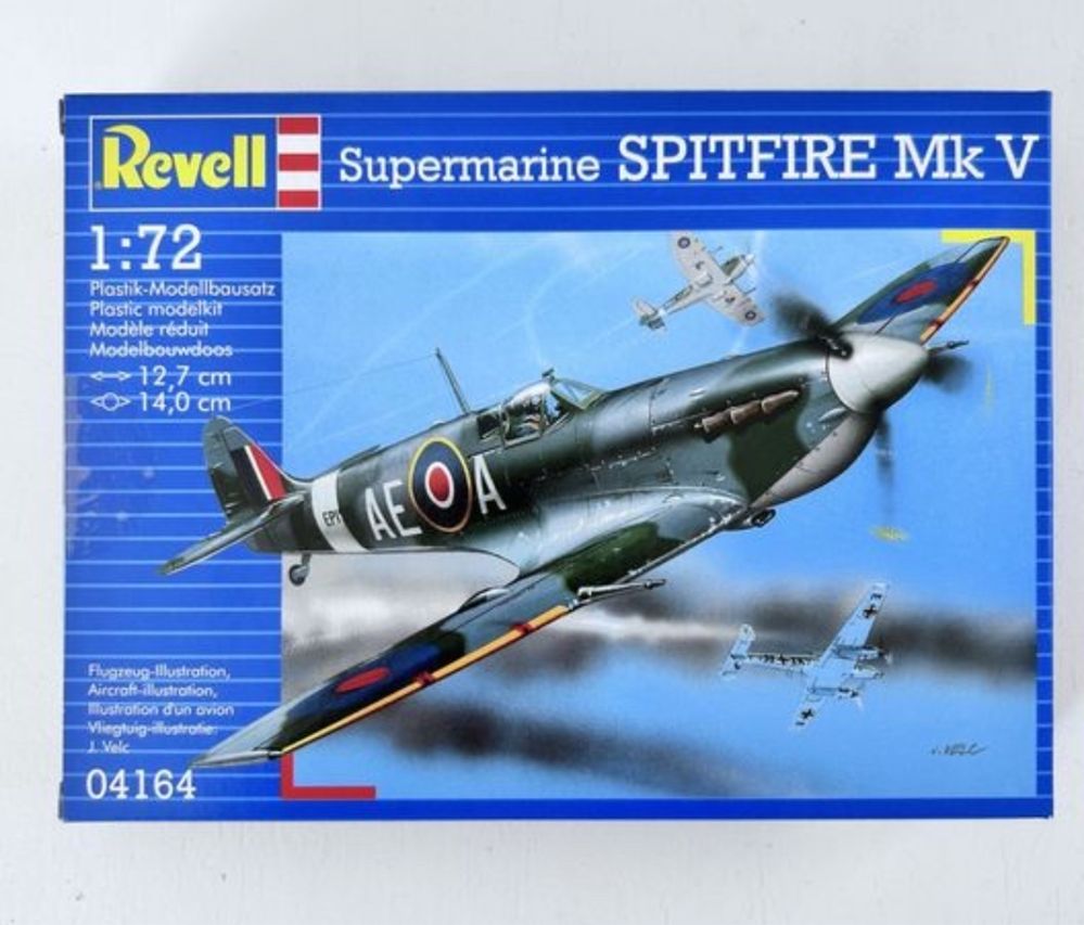 Samolot Spitfire MkV model do sklejania Revell 04164