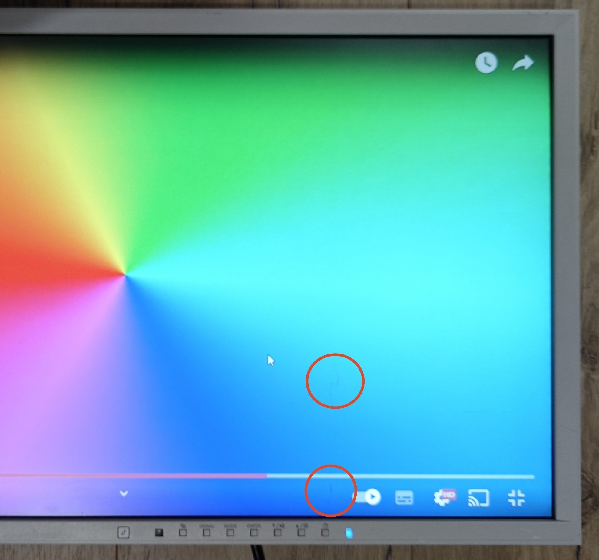 Dwa monitory Eizo FlexScan  EV2316W 23 cale