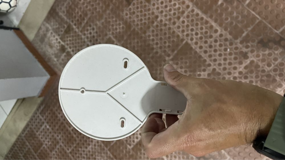 Camdeeiro Ikea de parede