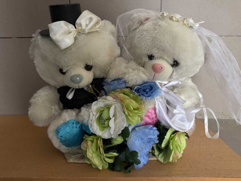 Свадебные медведи на машину