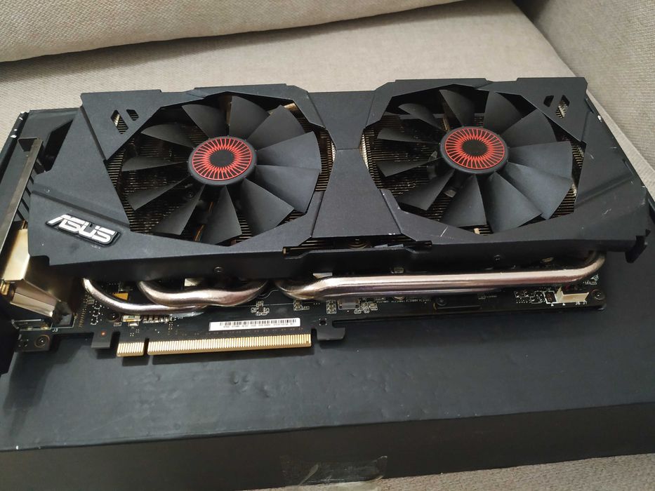 Placa gráfica ASUS STRIX GTX 980 4GB