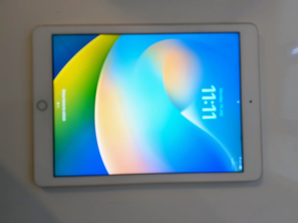 iPad 5. generacji 32GB Wi-Fi – dobry stan, sprawna bateria