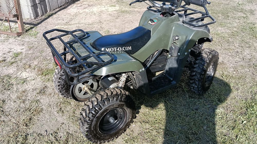 Дитячий квадроцикл