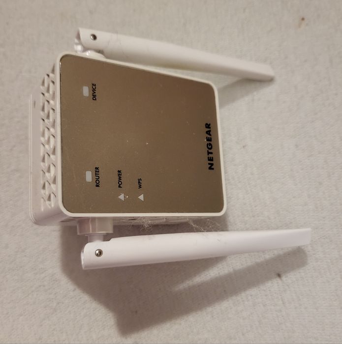 Dwuzakresowy wzmacniacz Netgear Ex6120. Jak nowy