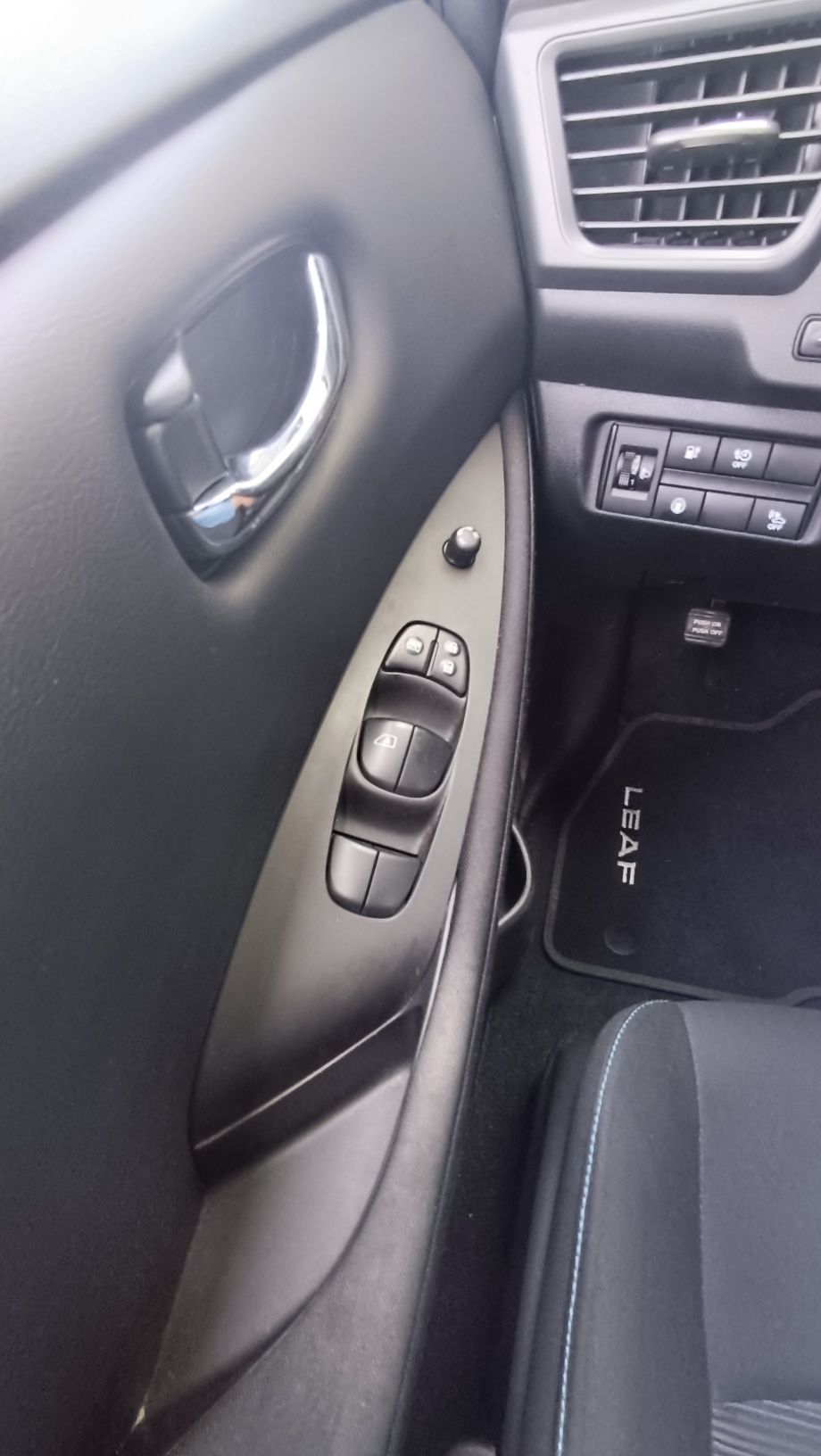 Nissan Leaf Acenta